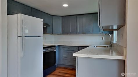 1722 E 56th Street Tacoma WA 98404