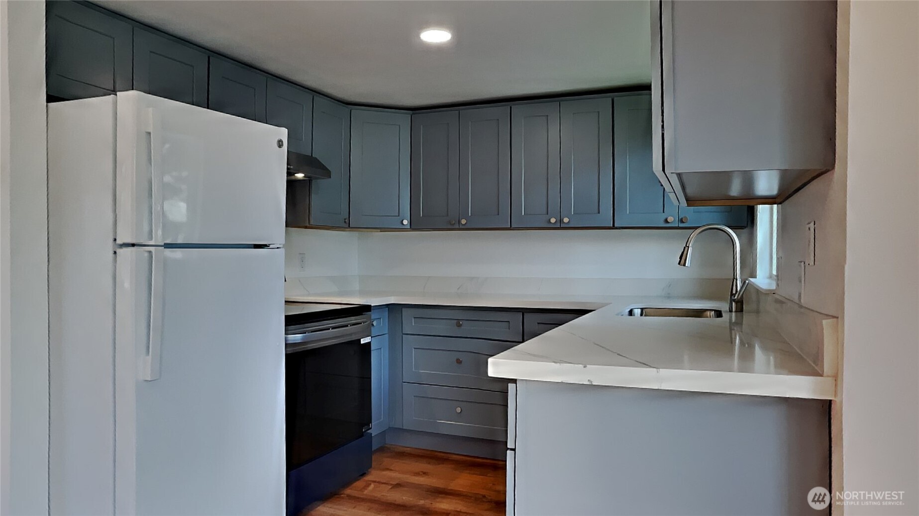 1722 E 56th Street Tacoma WA 98404
