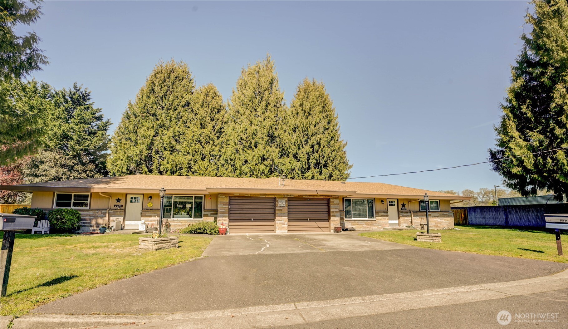 2023 14th Avenue NW Puyallup WA 98371