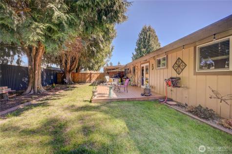 2023 14th Avenue NW Puyallup WA 98371