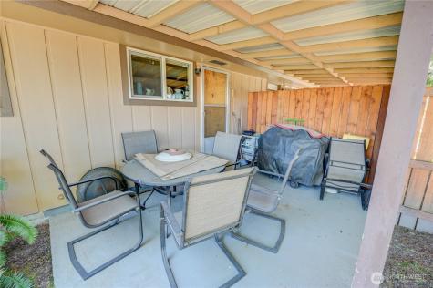 2023 14th Avenue NW Puyallup WA 98371