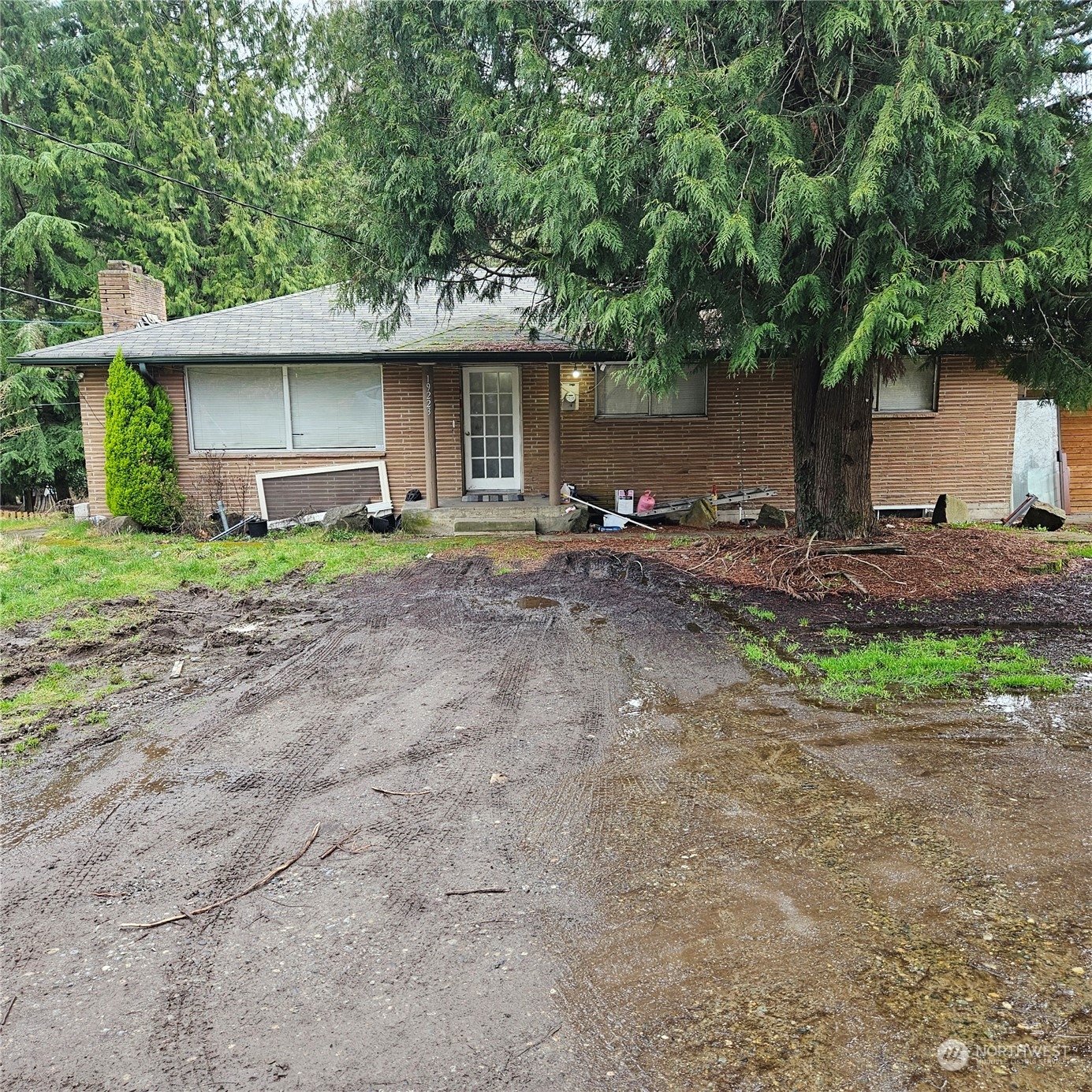 19223 Talbot Road S Renton WA 98055