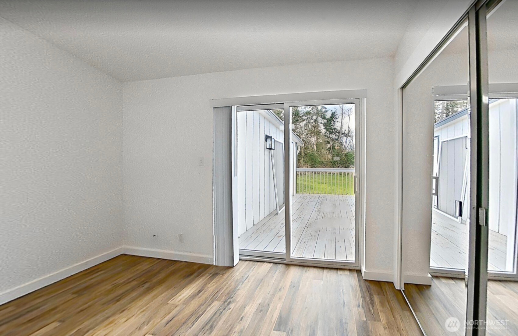814 5th Street Steilacoom WA 98388