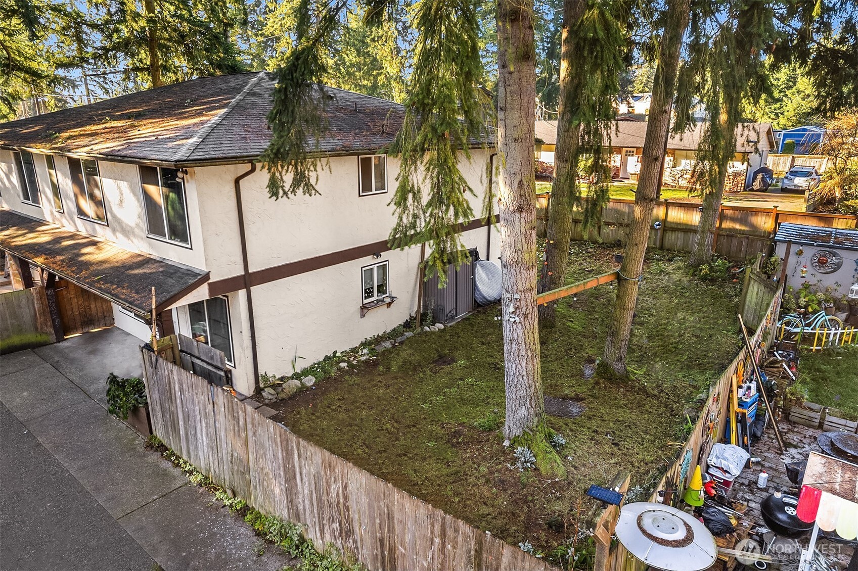 18332 Hurst Road Lynnwood WA 98037