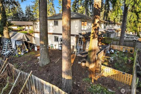 18332 Hurst Road Lynnwood WA 98037