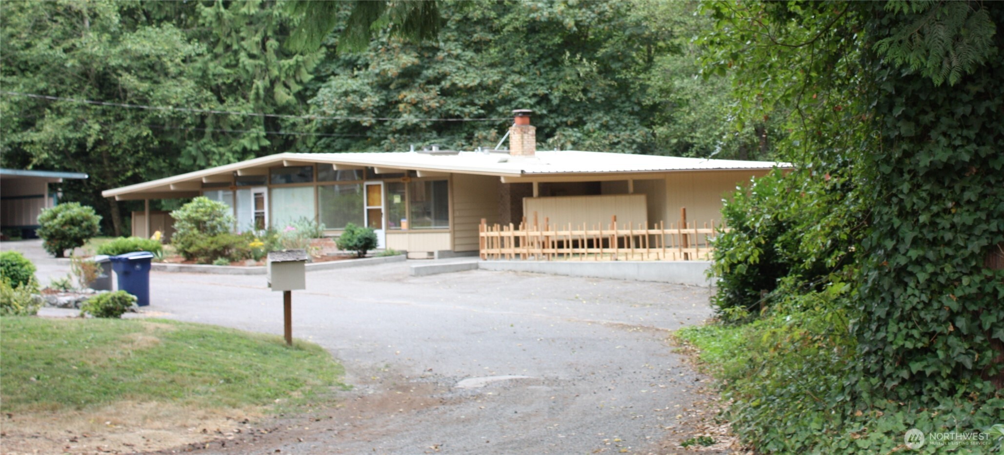 8417 Gold Way Everett WA 98208