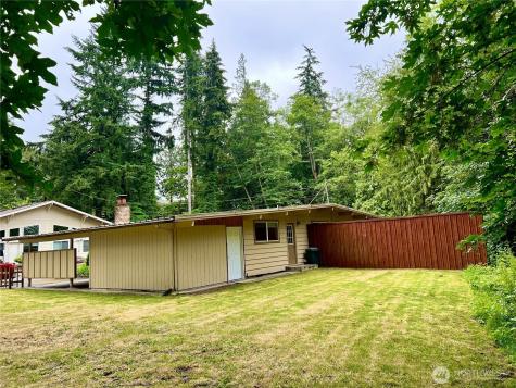 8417 Gold Way Everett WA 98208