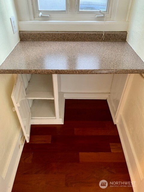 2258 14th Avenue W Seattle WA 98119