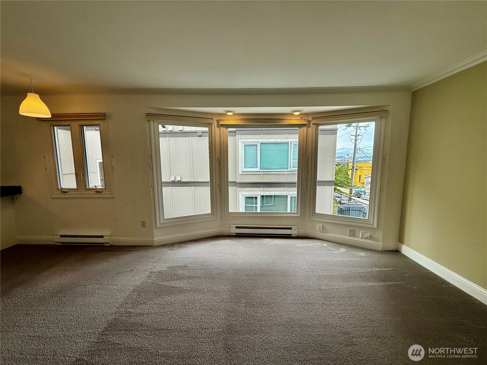 2258 14th Avenue W Seattle WA 98119