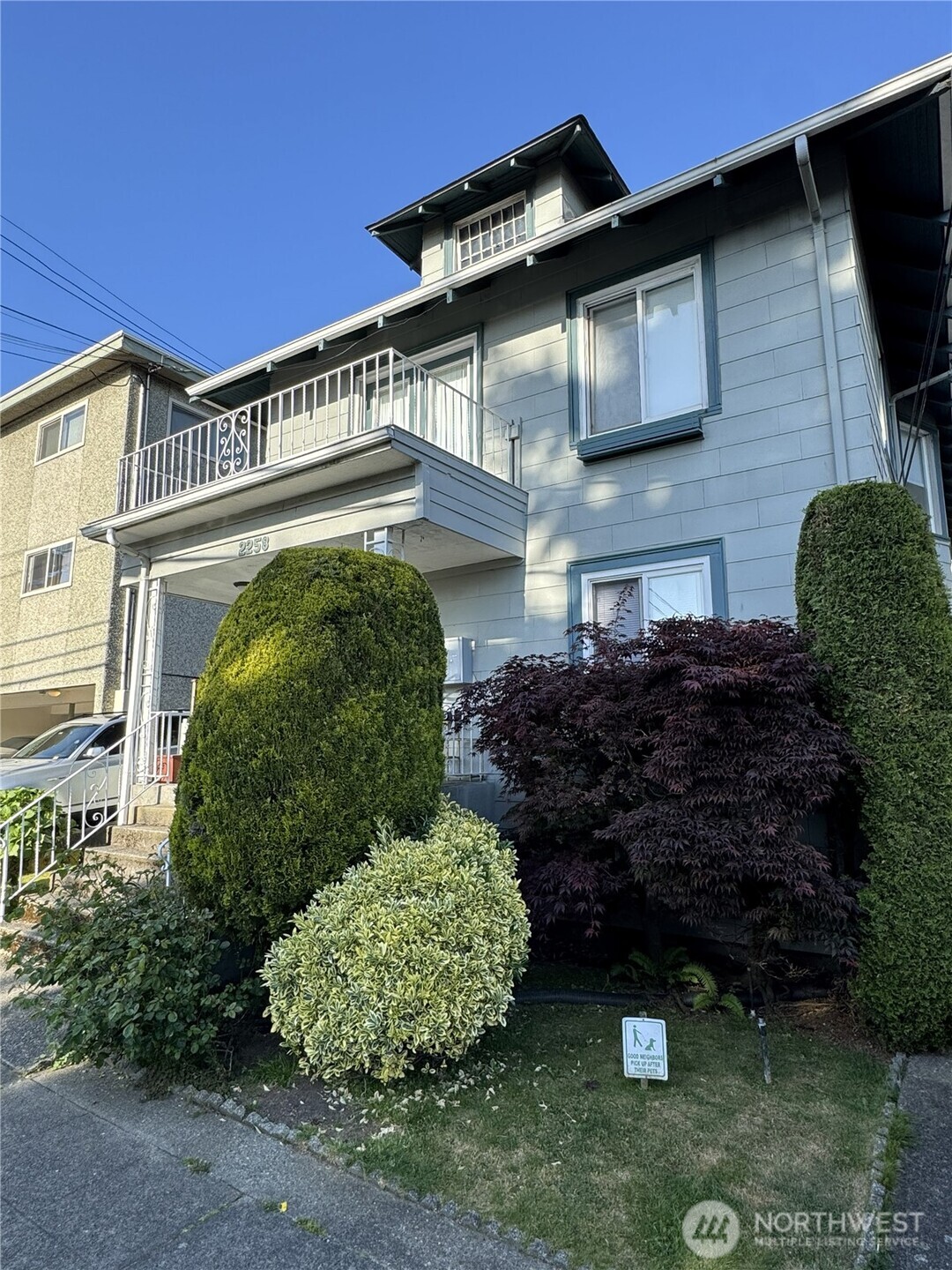 2258 14th Avenue W Seattle WA 98119