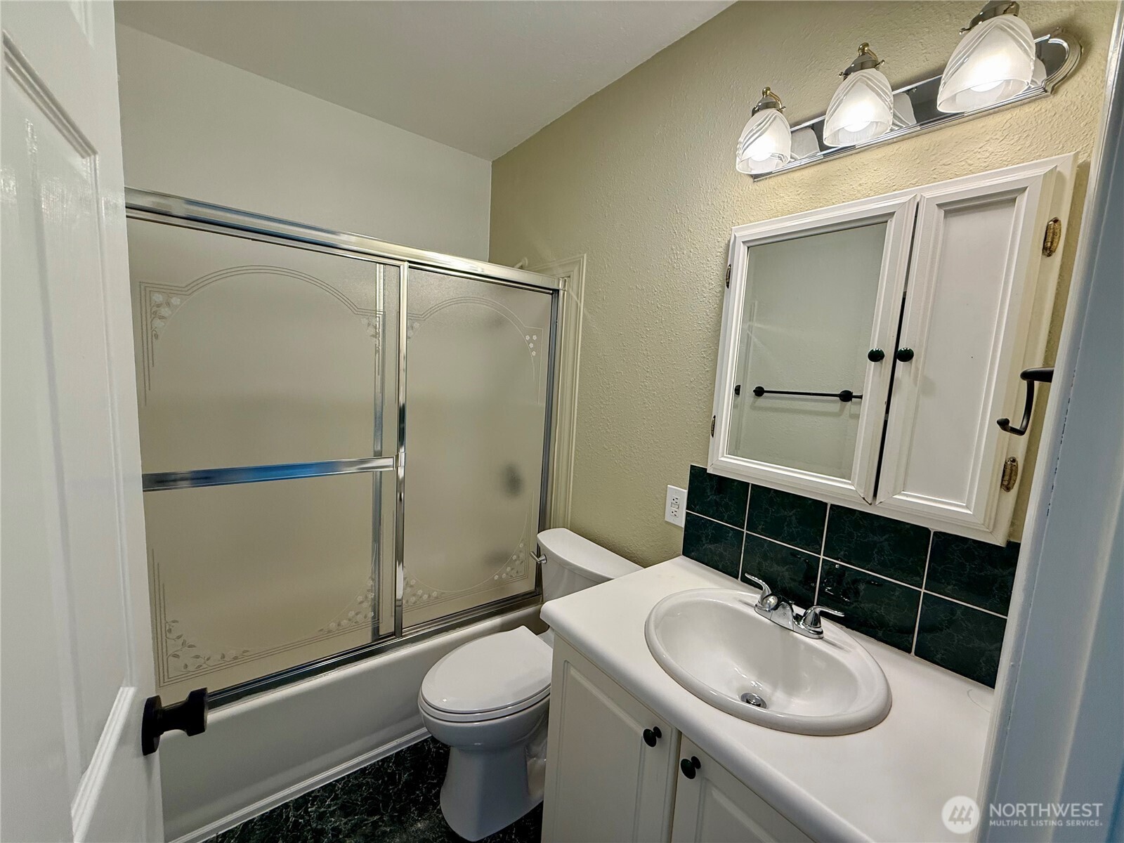2258 14th Avenue W Seattle WA 98119