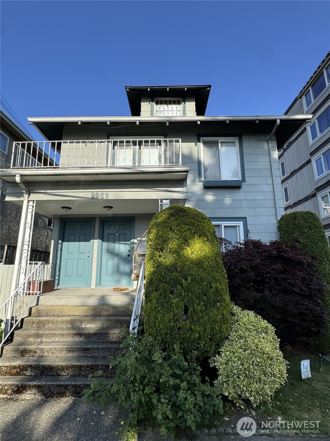 2258 14th Avenue W Seattle WA 98119