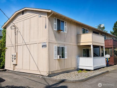 470 S River Avenue Buckley WA 98321
