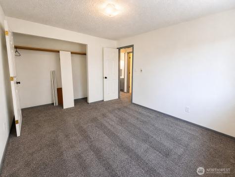 470 S River Avenue Buckley WA 98321