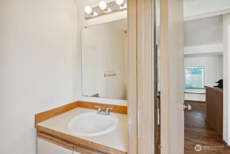 127 Union Avenue NE Renton WA 98059