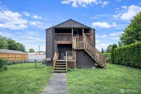 328 S Division Street Auburn WA 98001