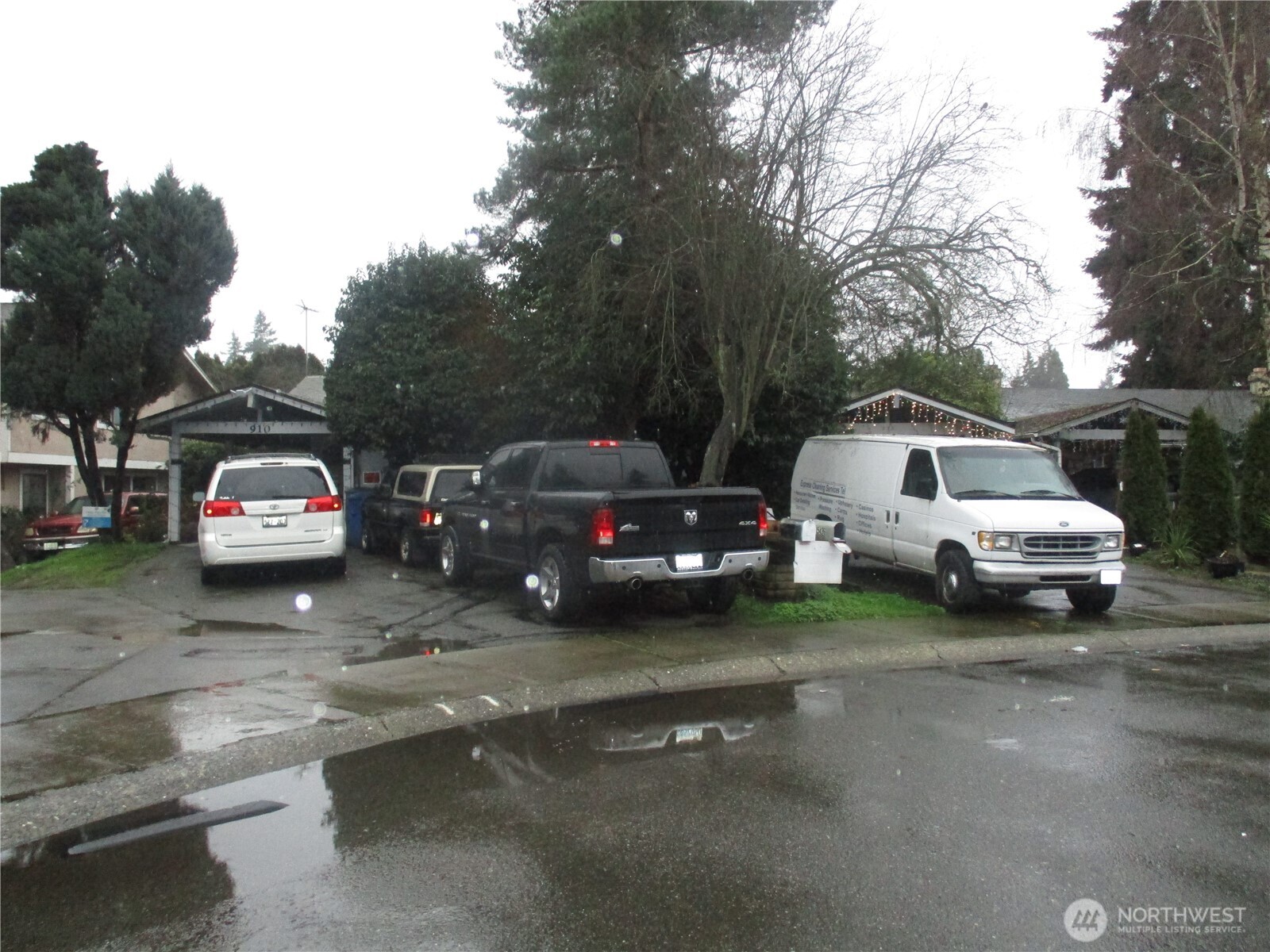 910 142nd Avenue SE Bellevue WA 98007