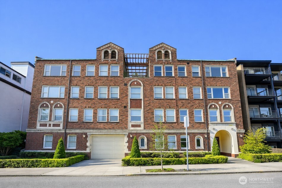 16 Valley Street Seattle WA 98109