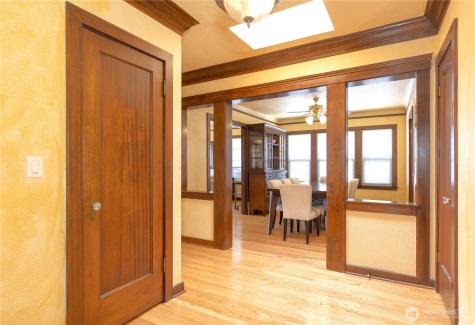 16 Valley Street Seattle WA 98109