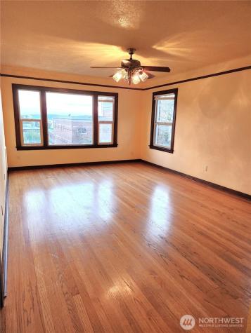 16 Valley Street Seattle WA 98109