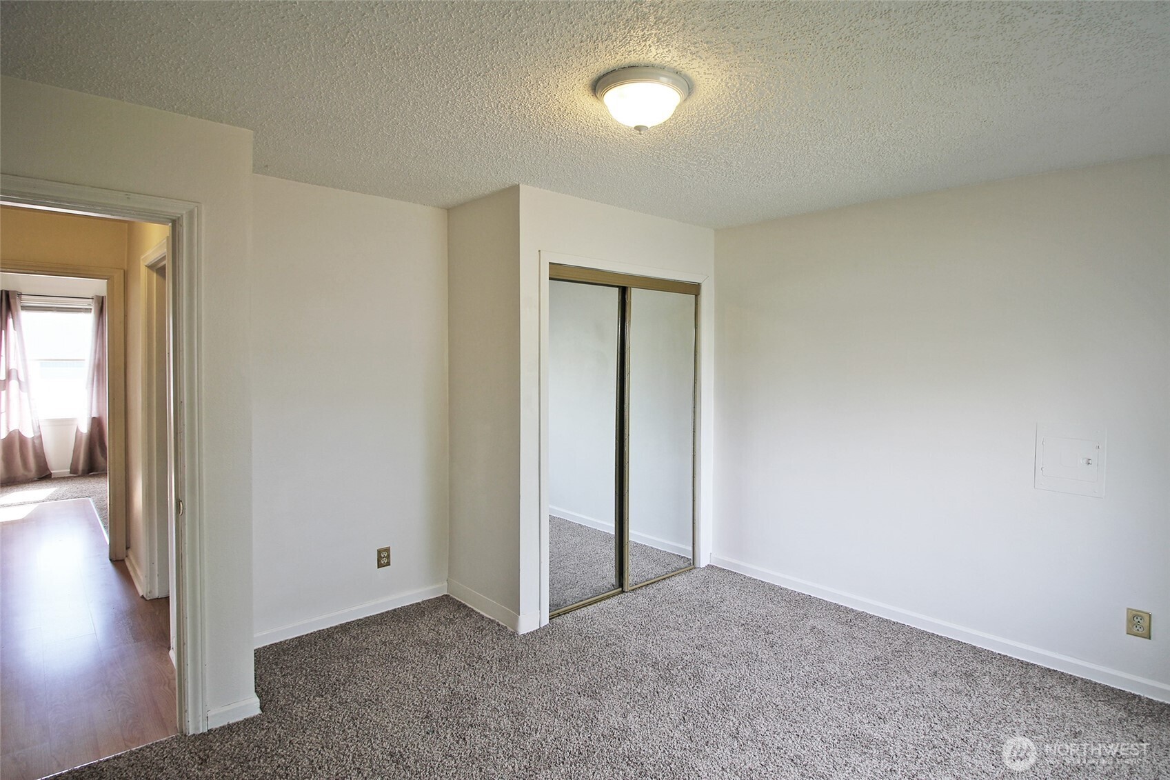 3119 Bridgeport Way W University Place WA 98466