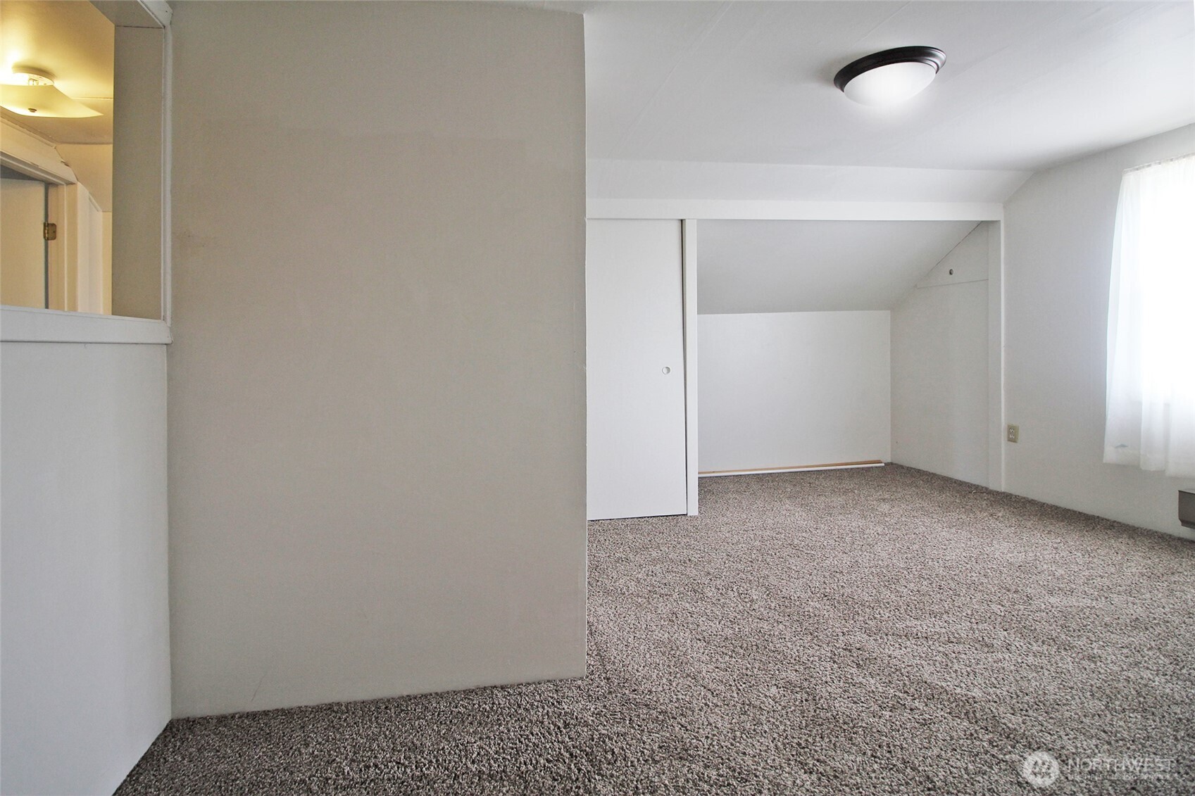 3119 Bridgeport Way W University Place WA 98466