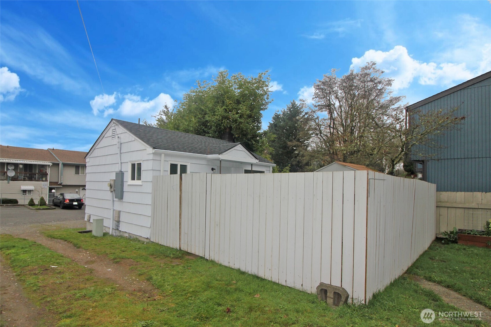 3119 Bridgeport Way W University Place WA 98466
