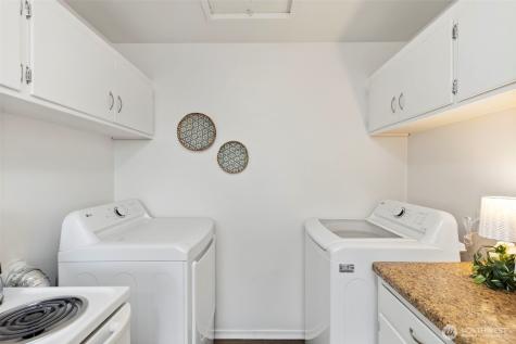 3326 - 3328 Halverson Avenue Bremerton WA 98310