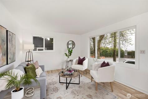 3326 - 3328 Halverson Avenue Bremerton WA 98310