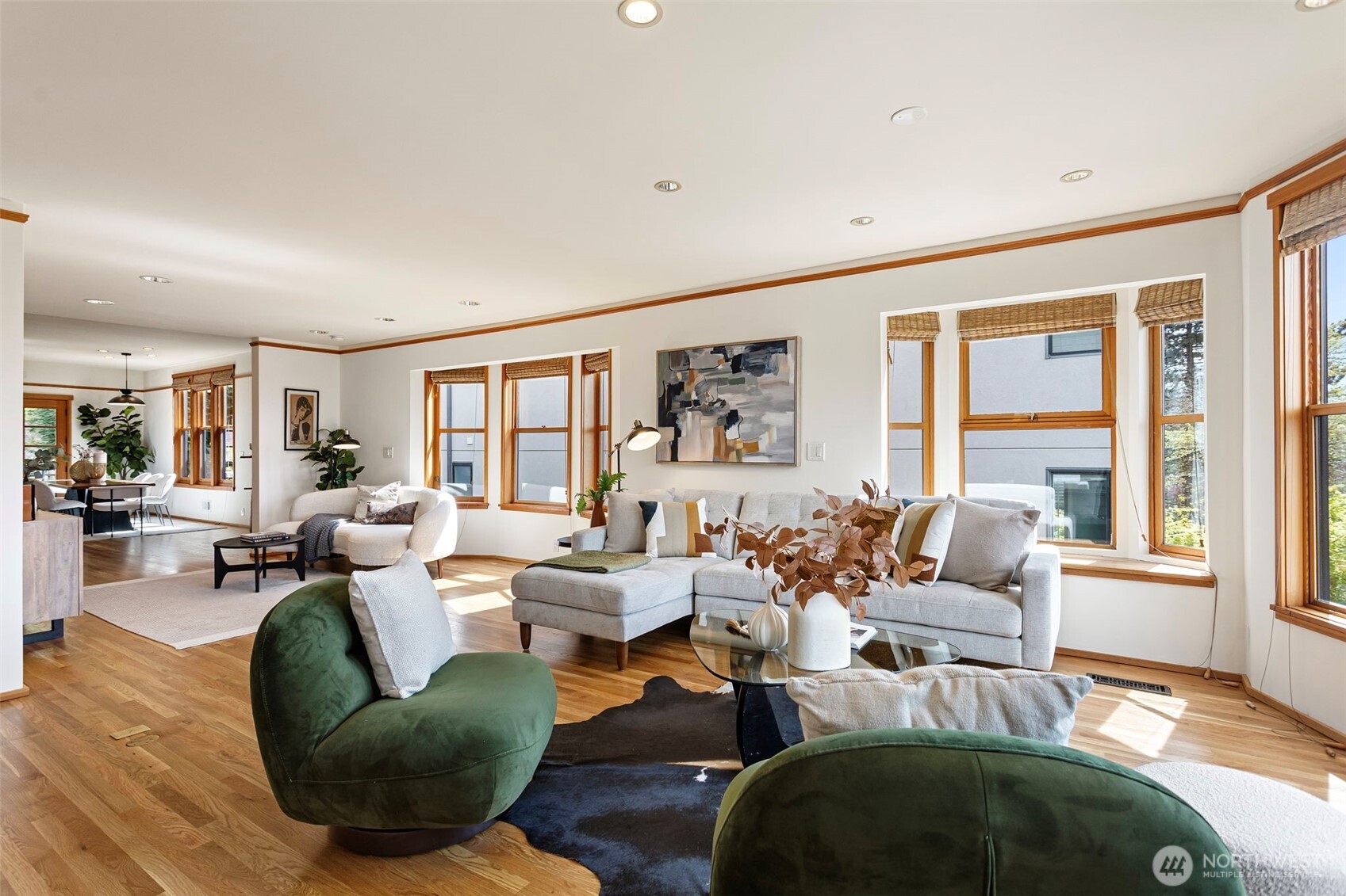 1524 10th Avenue W Seattle WA 98119