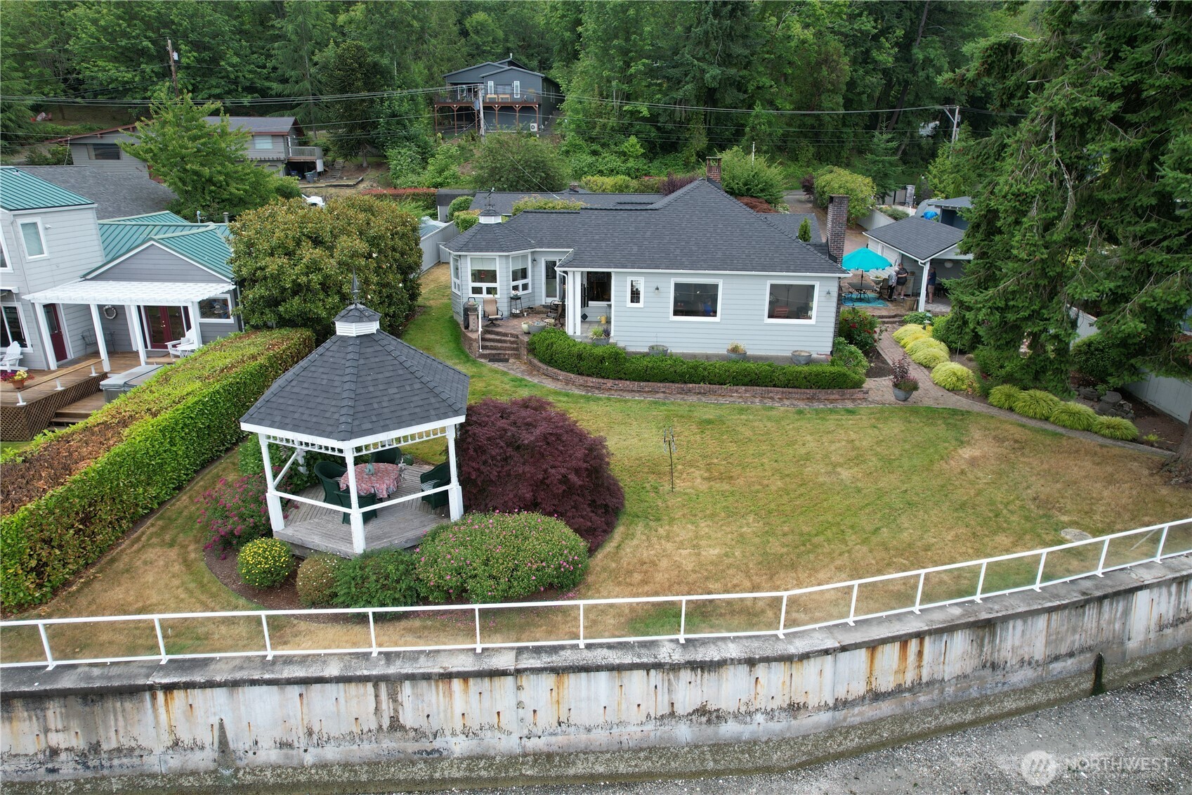 3538 Beach Drive E Port Orchard WA 98366