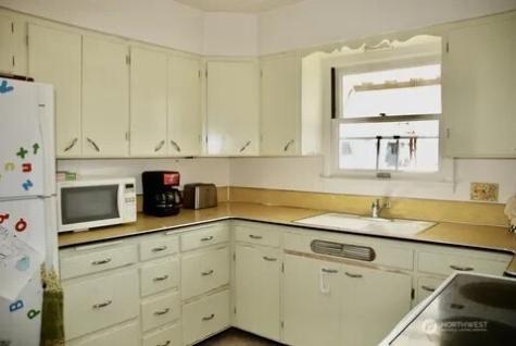 505 E Astor Avenue Colville WA 99114
