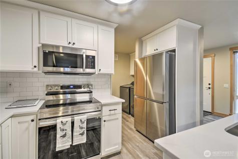 2421 98th Avenue Court E Edgewood WA 98371