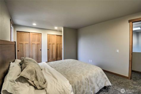 2421 98th Avenue Court E Edgewood WA 98371