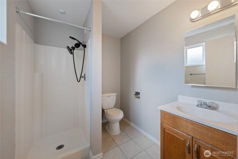 361 Earlington Avenue SW Renton WA 98057