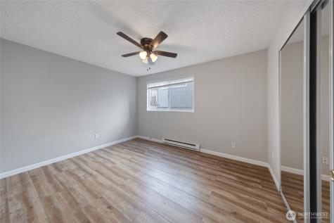 361 Earlington Avenue SW Renton WA 98057