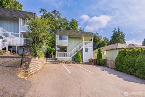 361 Earlington Avenue SW Renton WA 98057