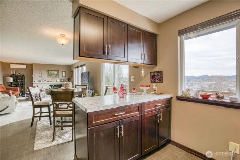 629 Terrace Avenue Aberdeen WA 98520