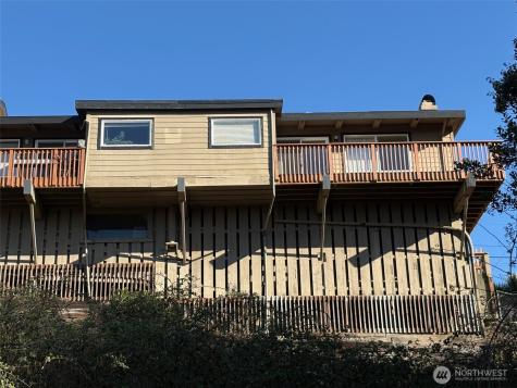 629 Terrace Avenue Aberdeen WA 98520