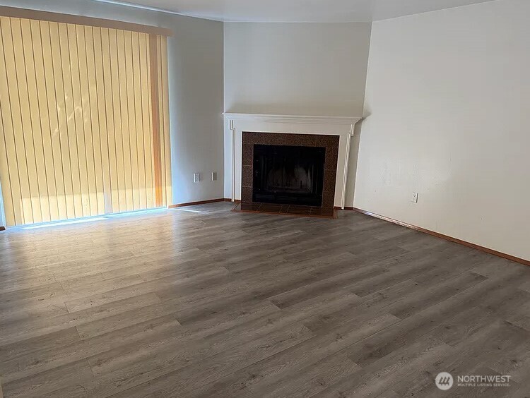 14020 SE 8th Street Bellevue WA 98007