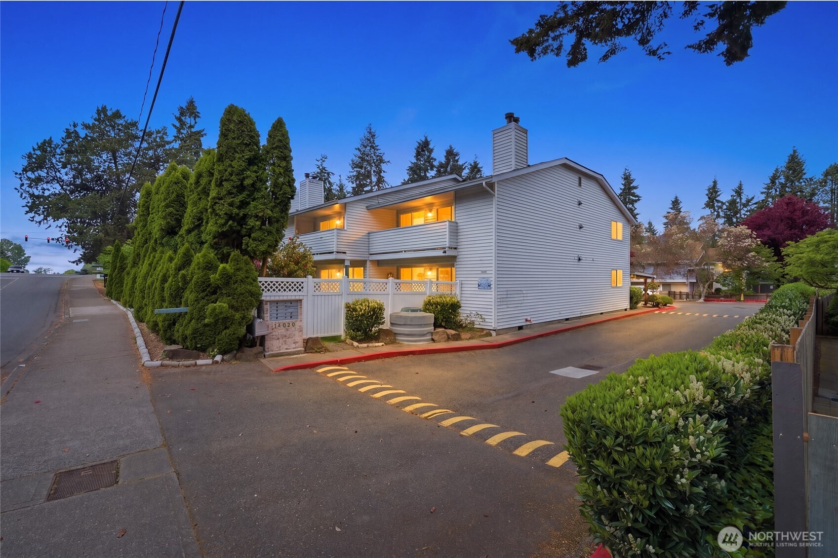 14020 SE 8th Street Bellevue WA 98007