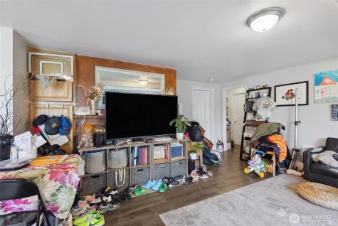 1306 S Bayview Street Seattle WA 98144