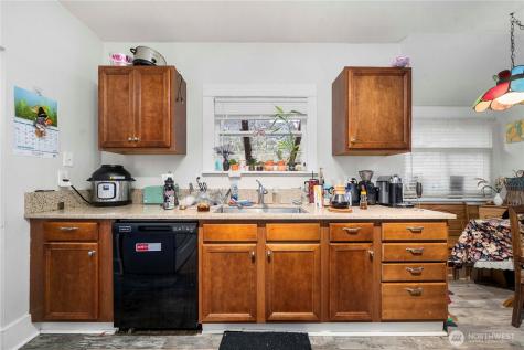 3812 S Thompson Avenue Tacoma WA 98418