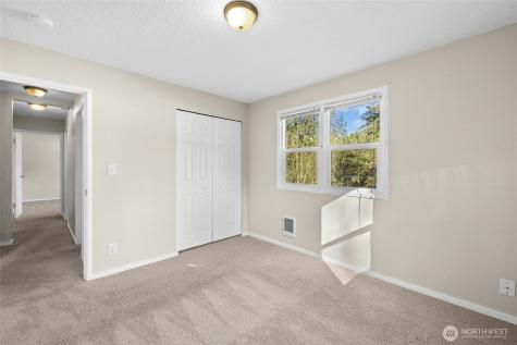 5726 Tracyton Boulevard NW Bremerton WA 98311