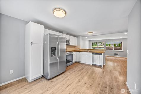 9921 64th Avenue Ct E Puyallup WA 98373