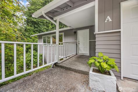 9921 64th Avenue Ct E Puyallup WA 98373