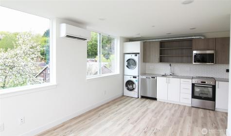 4724 31st Avenue S Seattle WA 98108