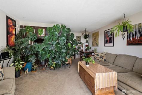 1475 SE 9th Avenue Oak Harbor WA 98277