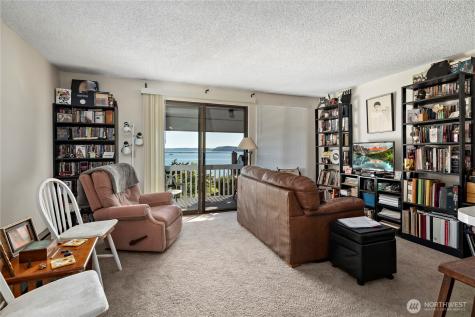 1475 SE 9th Avenue Oak Harbor WA 98277