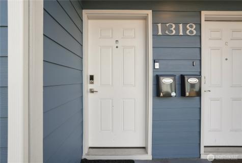 1318 S J Street Tacoma WA 98405